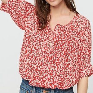NWT J. Crew Red Scoopneck Top in Tossed Bouquet
